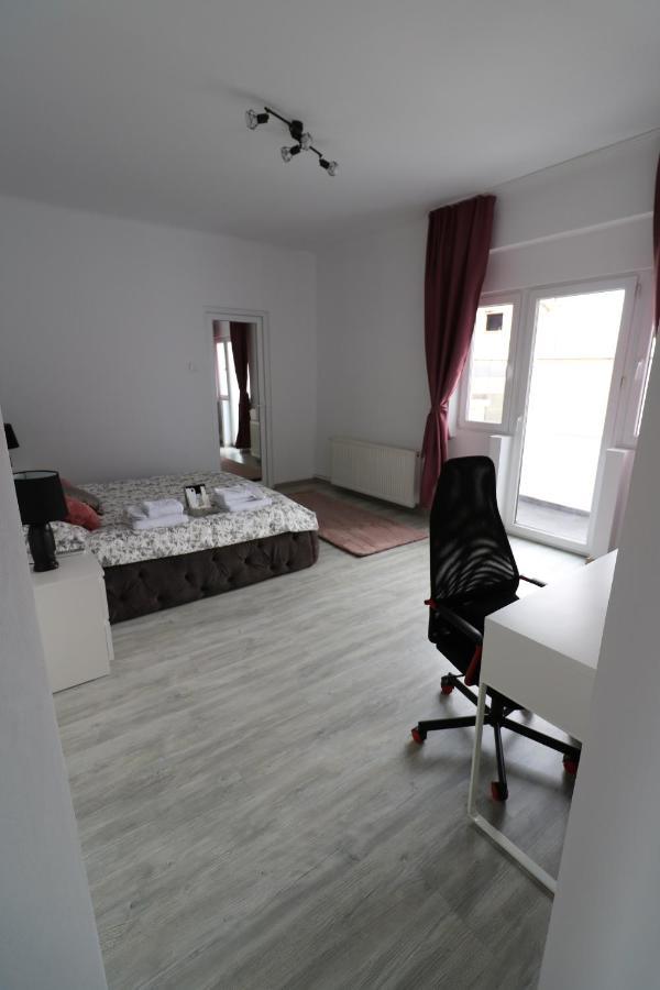 Athenee Palace Apartment - Panoramic View Terrace & Balcony - Free Minibar Bucareste Exterior foto