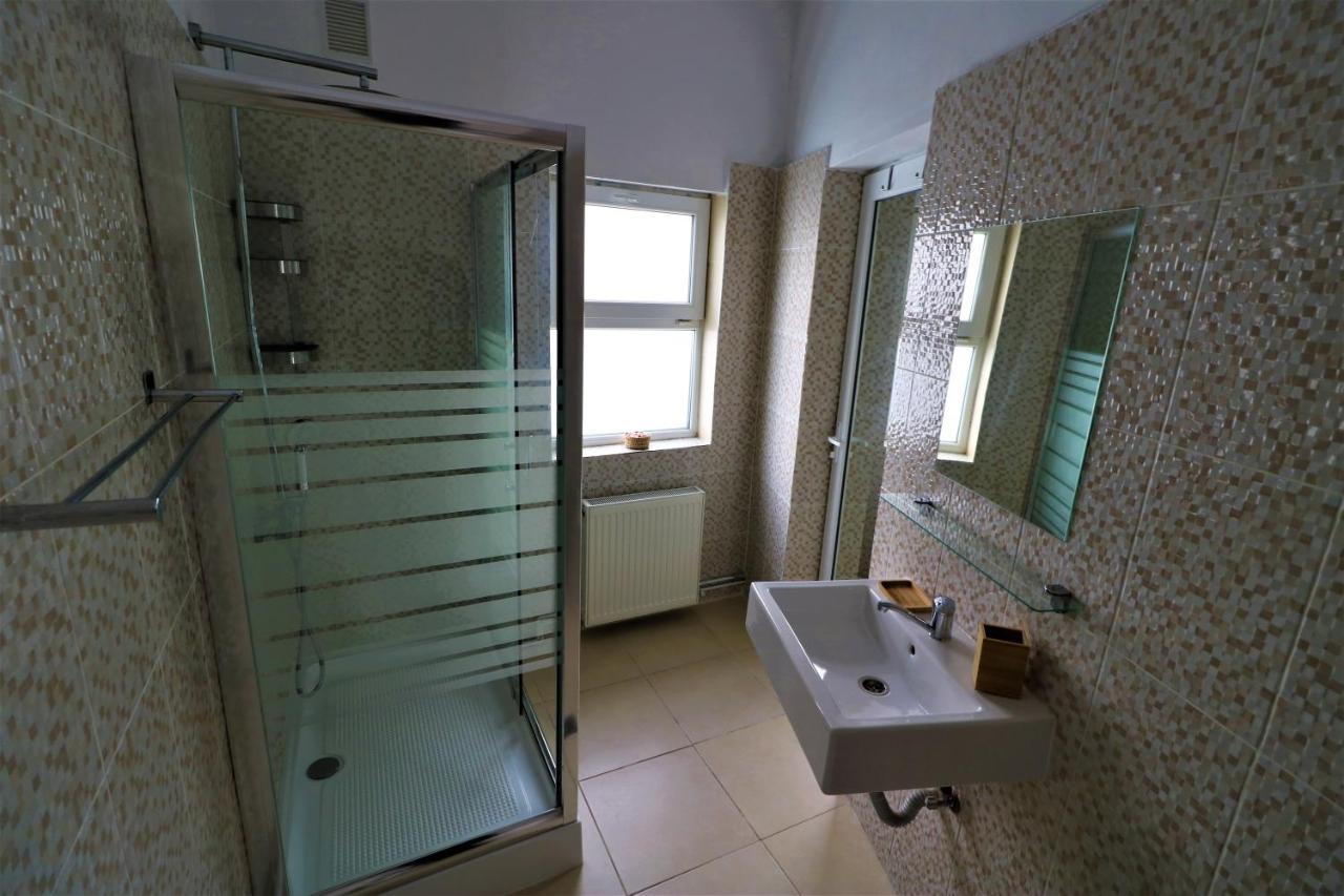 Athenee Palace Apartment - Panoramic View Terrace & Balcony - Free Minibar Bucareste Exterior foto