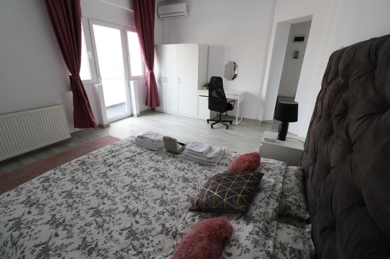 Athenee Palace Apartment - Panoramic View Terrace & Balcony - Free Minibar Bucareste Exterior foto