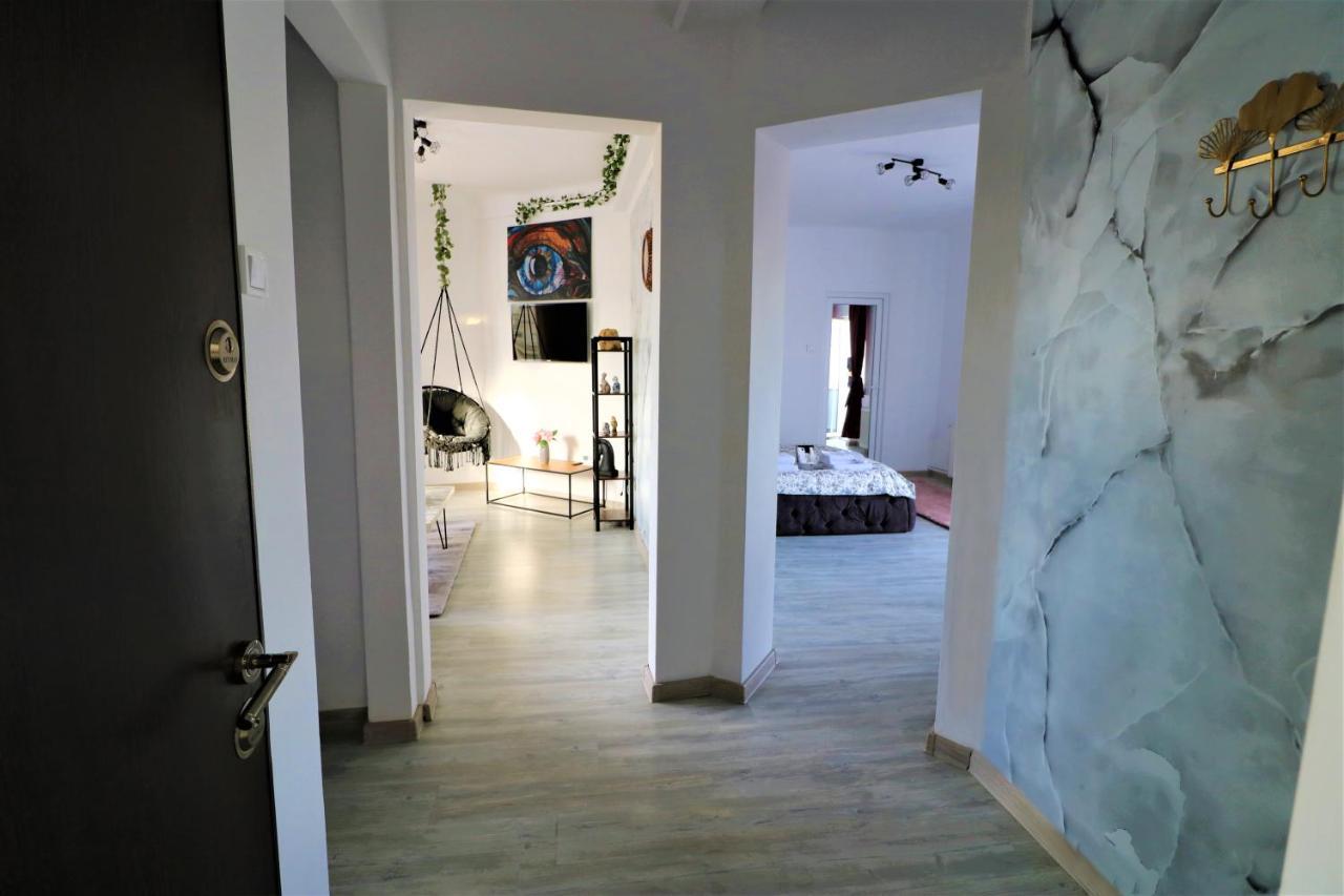Athenee Palace Apartment - Panoramic View Terrace & Balcony - Free Minibar Bucareste Exterior foto